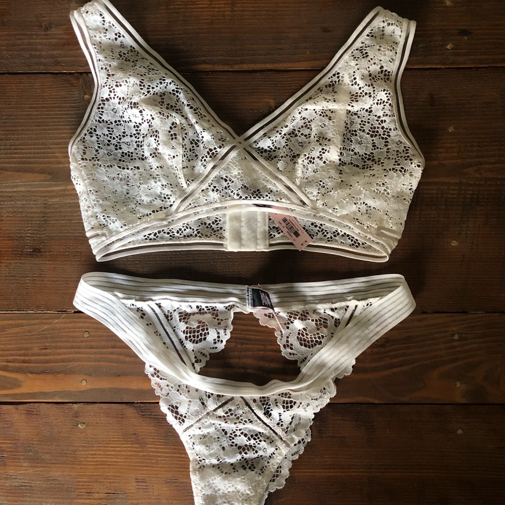 Victoria Secret Lace Lingerie Set | Sz M